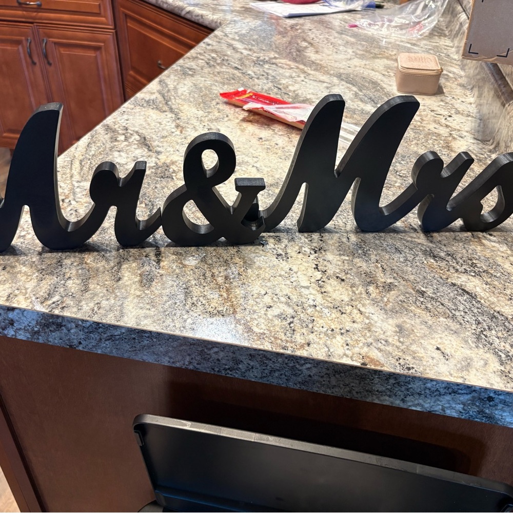 Boho Wedding decorations. Centerpieces, plates, cheese cloths and much more